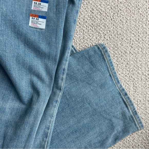 NWT Levi's 541 Athletic Taper Fit Mens 52x32 Big & Tall Stretch Jeans Med Blue - Picture 8 of 8